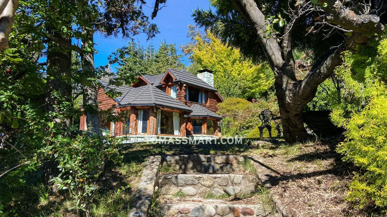 Lakefront House for Sale on Nahuel Huapi — Bariloche Km 12 — authorized listing photo 5