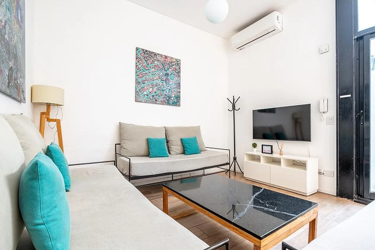 Renovated PH House for Sale in Palermo Hollywood — Honduras 5700 — authorized listing photo 2
